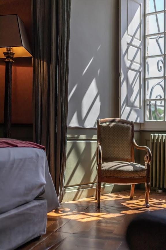 ชาโต เดอ เมอร์กู Hotel Mercues ภายนอก รูปภาพ